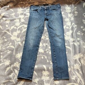 Awesome Women's AG-The Stilt logo light wash jeans Sz28 R